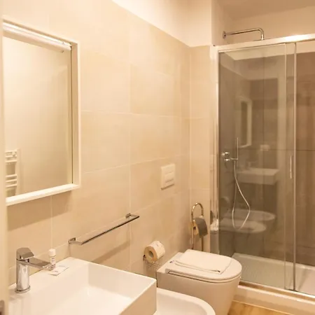 Charming & Modern Near Santo Spirito * Florence